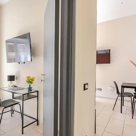 Apartamento Al Maschio Angioino - In The Center Of Nápoles