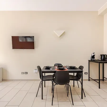Al Maschio Angioino - In The Center Of Apartamento *